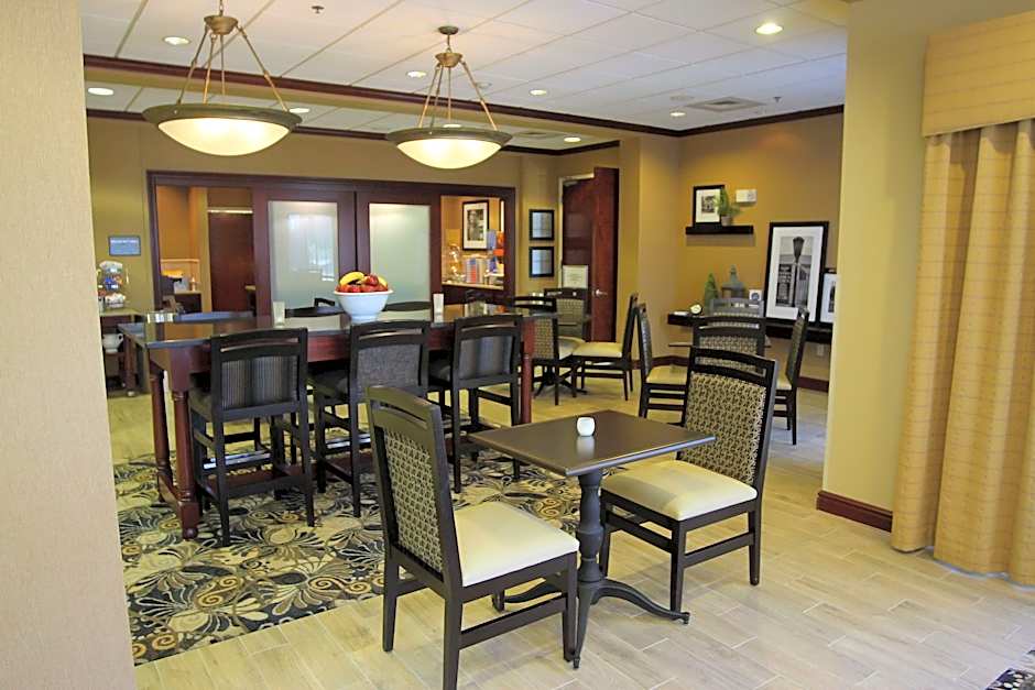 Hampton Inn Clinton