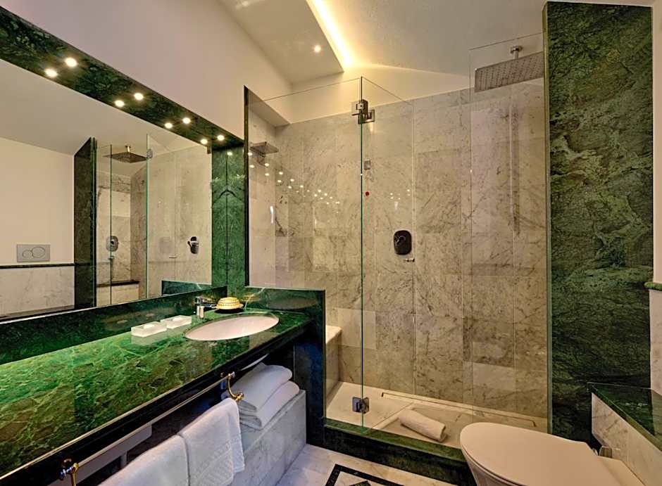 Art Hotel Commercianti