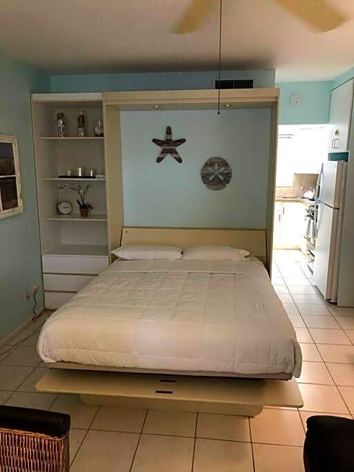 Aloha Apartments On the Intracoastal-Walk to the Beach