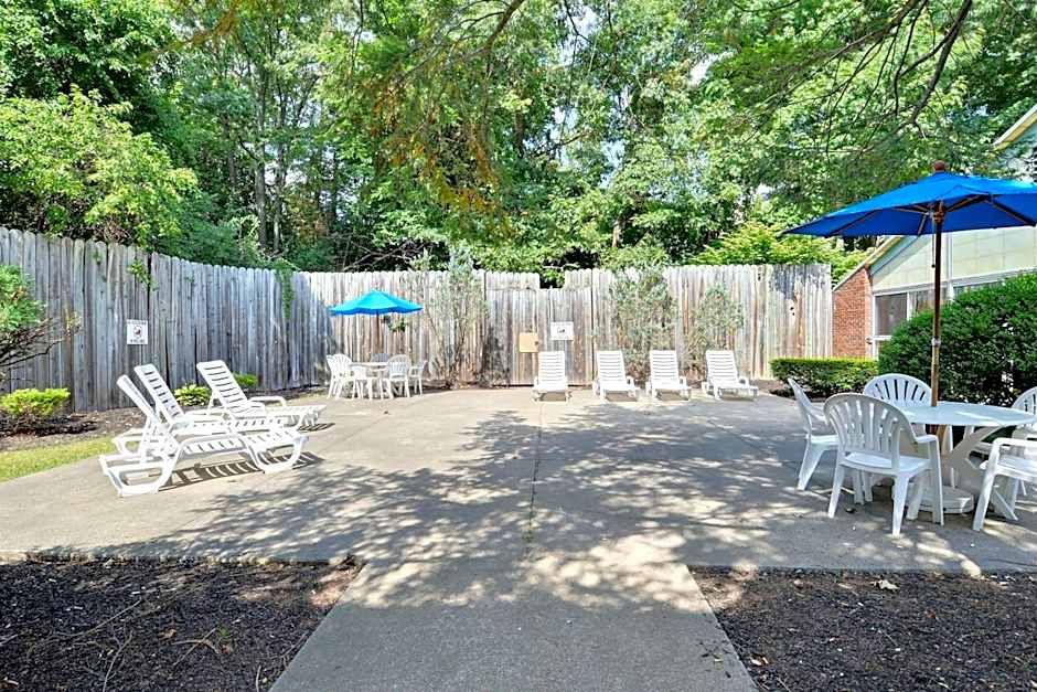 Motel 6-Danvers, MA - Boston North