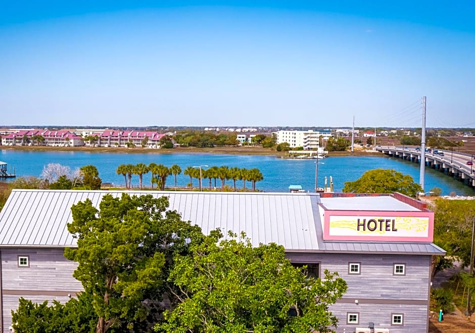 Hotel Folly with Marsh and Sunset Views