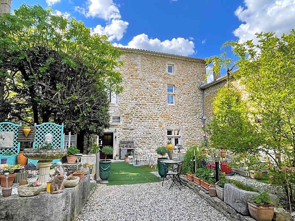 Le Manoir du Raveyron
