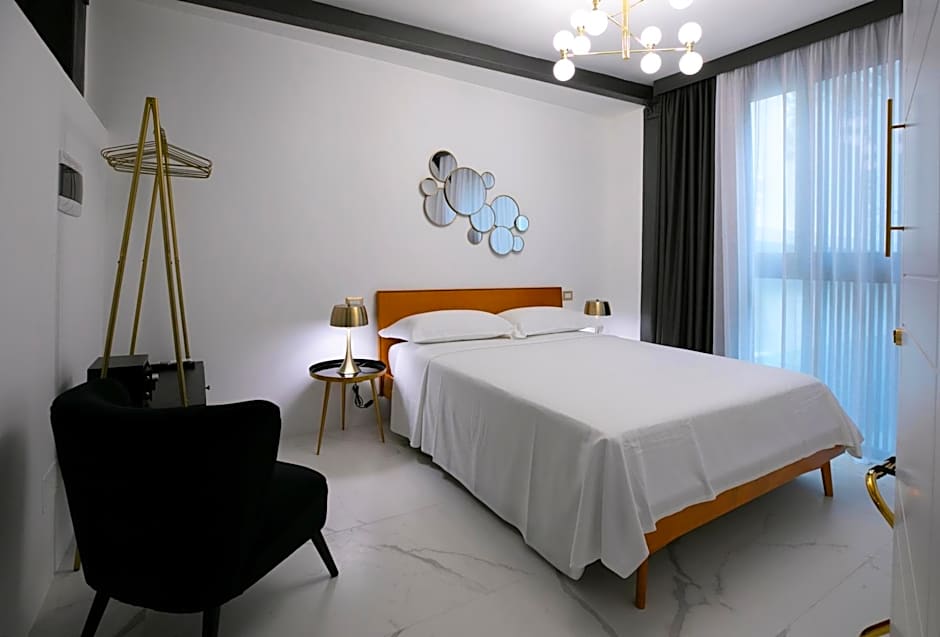 Azzoli Trapani - Apartments&Skypool - Adults Only