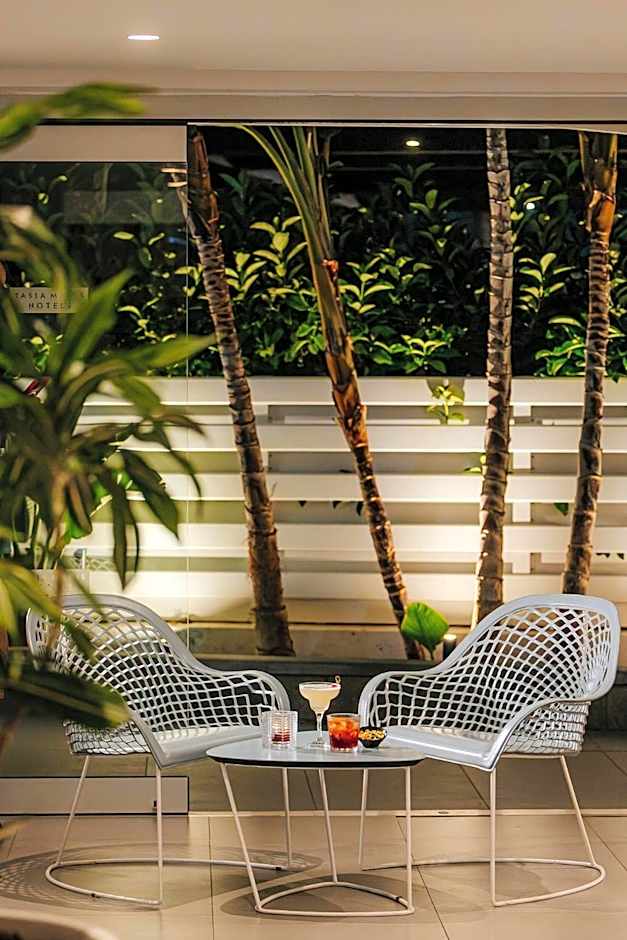 Tasia Maris Sands (Adults Only)