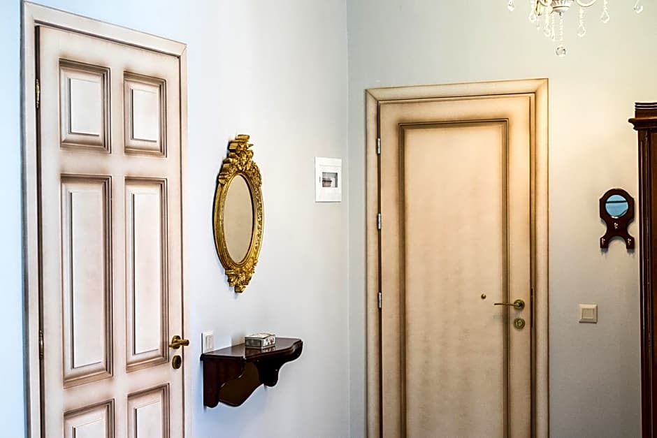 Le Bijou Luxury Rooms & Suites