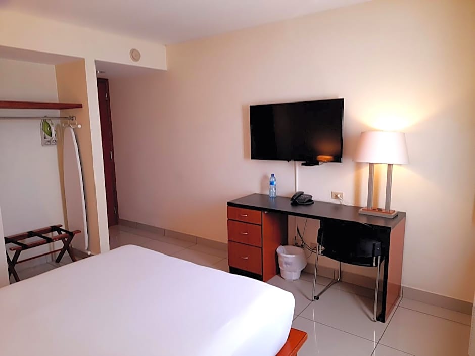 Comfort Inn Real San Miguel