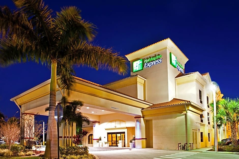 Holiday Inn Express Stuart By IHG