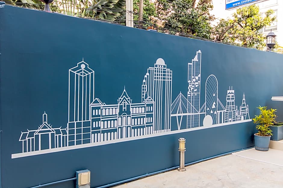 United Residence Ekamai Bangkok