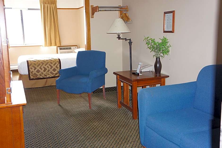 Luxury Inn & Suites