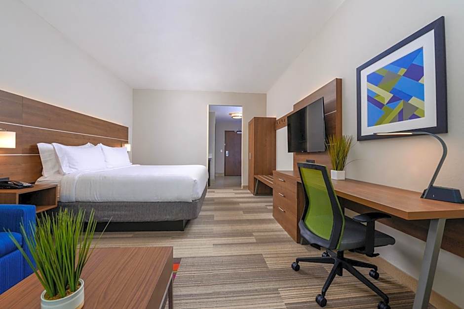 Holiday Inn Express & Suites - Wildwood - The Villages By IHG