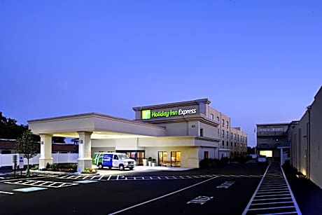 Holiday Inn Express Philadelphia Airport By IHG