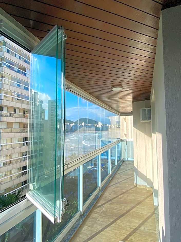 Apartamento no Guarujá com vista para o mar - Praia das Astúrias