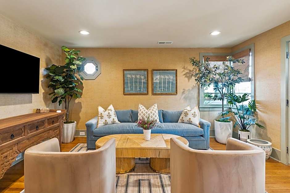 The Starlight Motor Inn