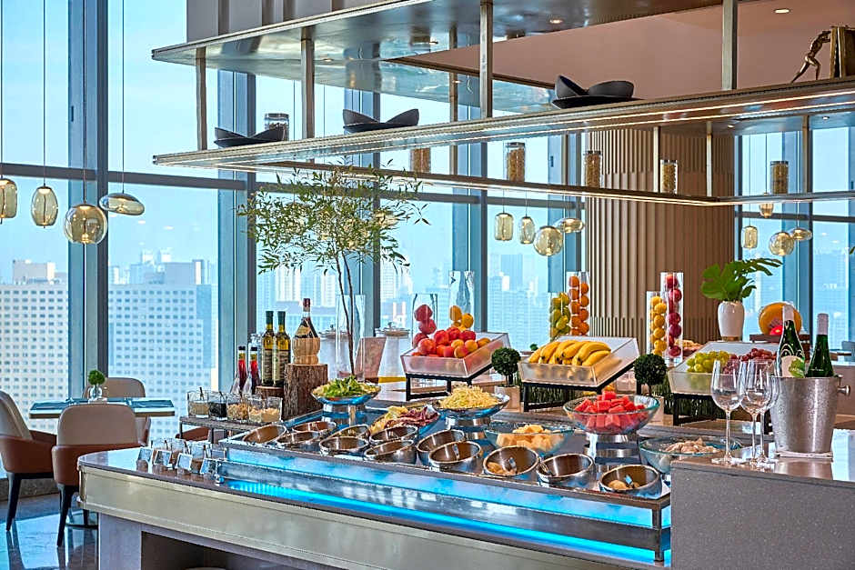 Grand Madison Qingdao Harbour-view Central（Former Qingdao Farglory Hotel）