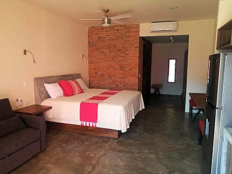 King Studio with Sofa Bed