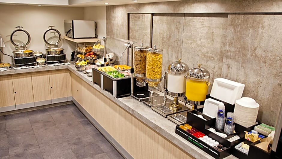 City Express Plus by Marriott Guadalajara Palomar