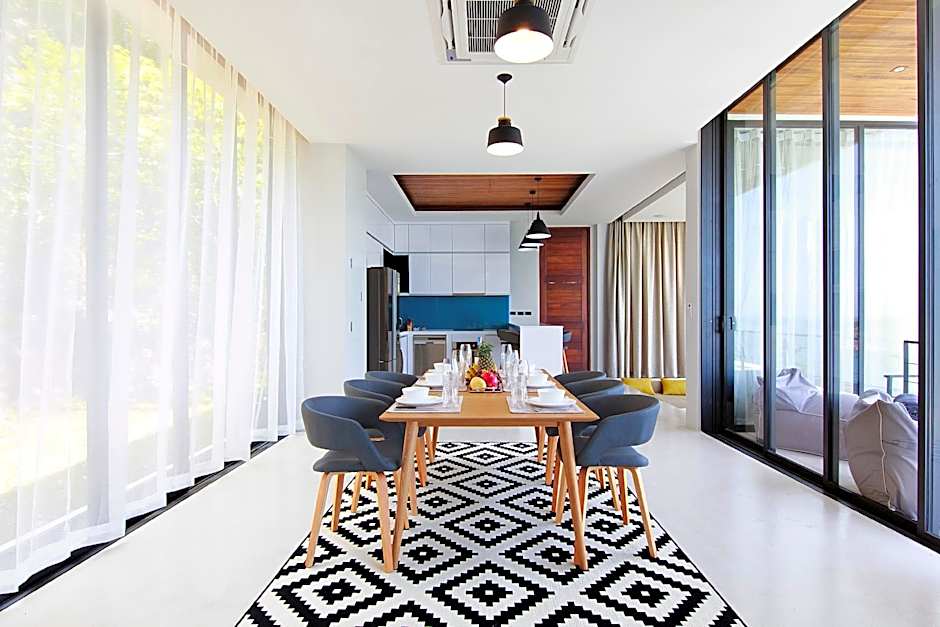 Luxury Sea and Sunset View 4BR 4BA Pool Villa