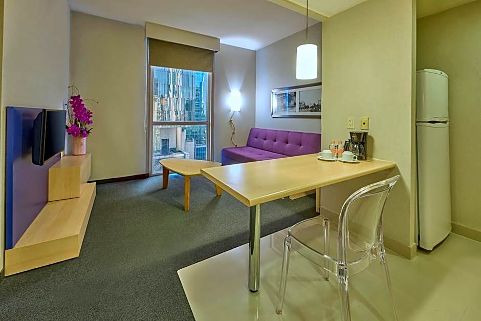 City Express Plus by Marriott Ciudad de México Reforma El Ángel