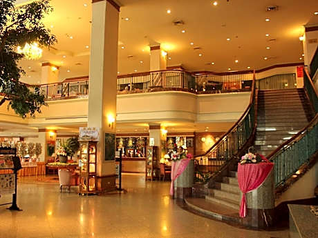 Charoen Thani Khon Kaen Hotel