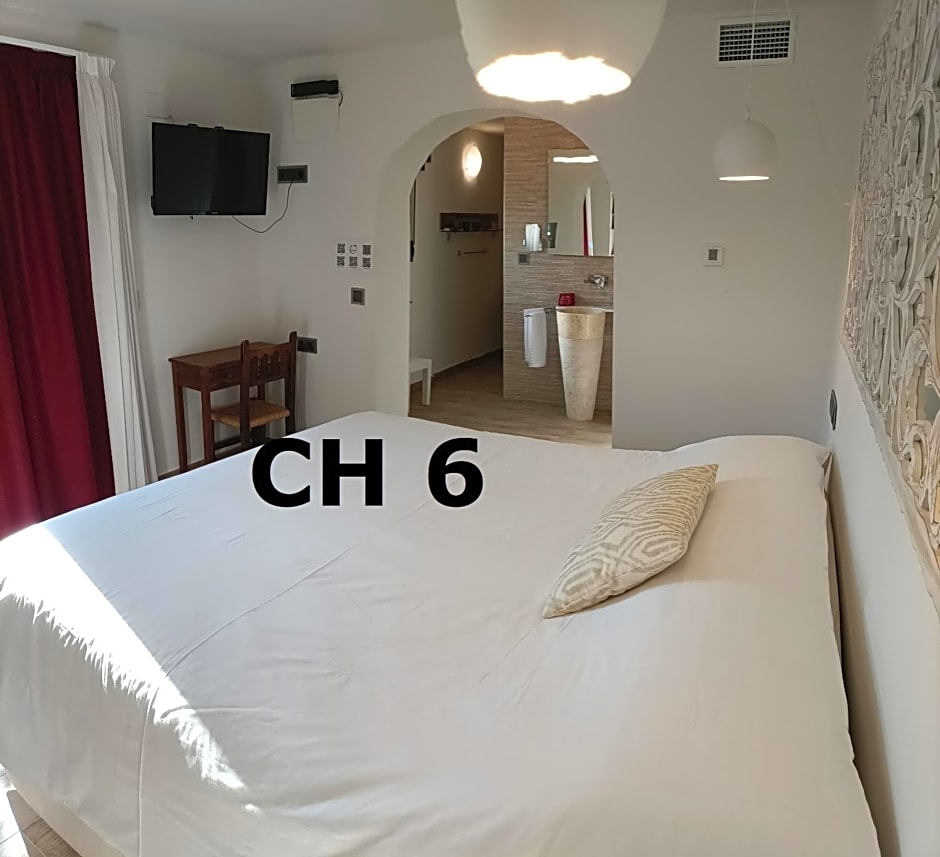 Foto 1 dari 1 — King Room with Garden View