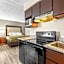 Rodeway Inn & Suites Portland West - Beaverton