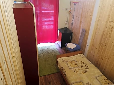 Small Single Room