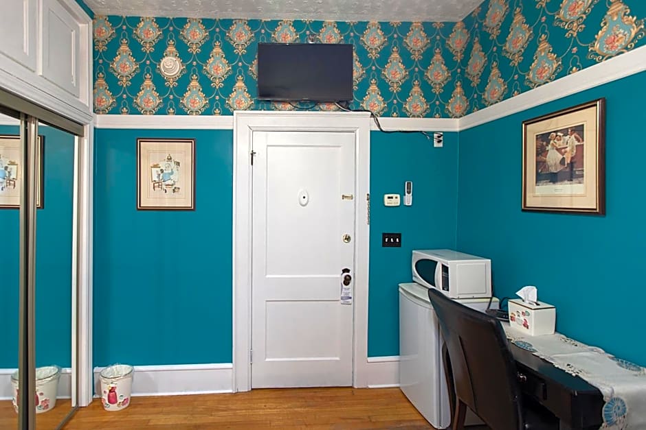 Prince Street Suites