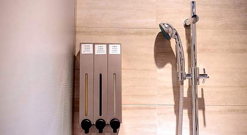 Kiwi Express Hotel - Taichung Station Branch Ii