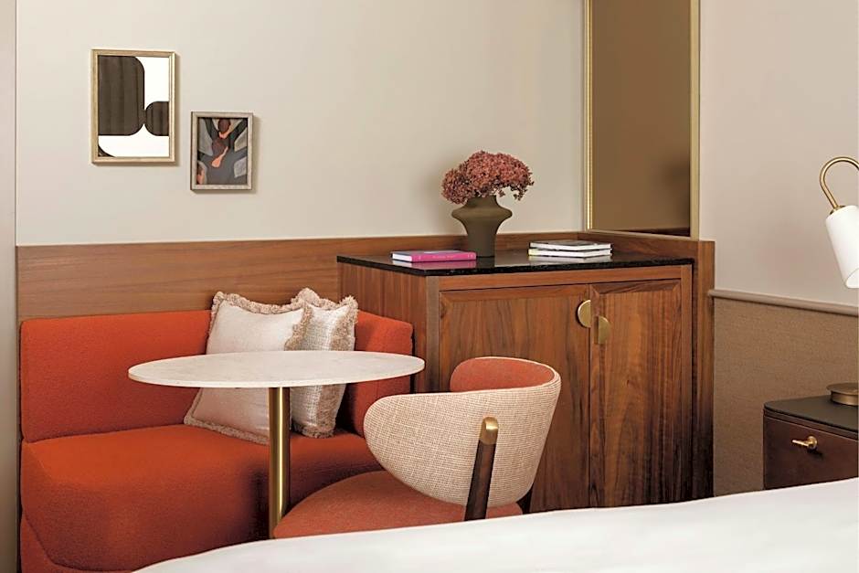 Montcalm Mayfair, Autograph Collection