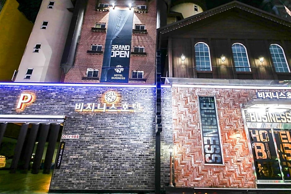 Cheonan Business Hotel