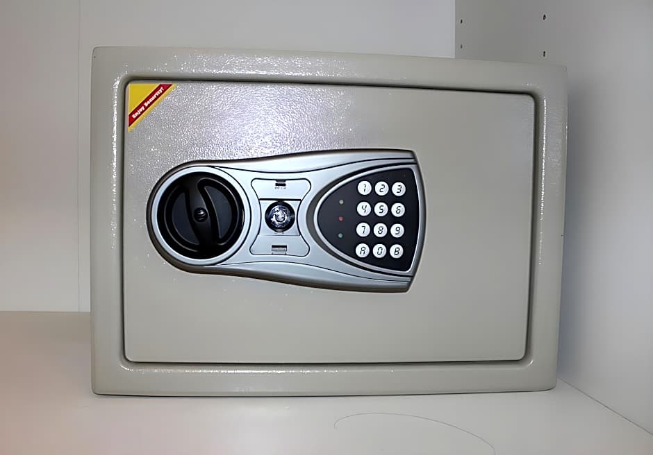 V One Pride-Sukhumvit 22, Bangkok