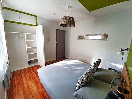 Double or Twin Room with Shared Bathroom