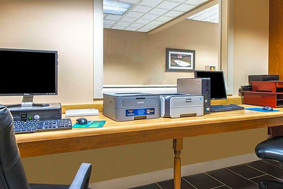 Quality Inn New Kensington