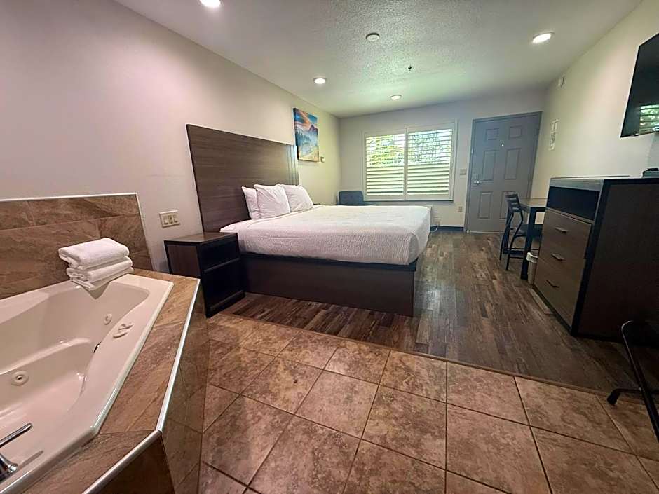 Baymont by Wyndham Manteca