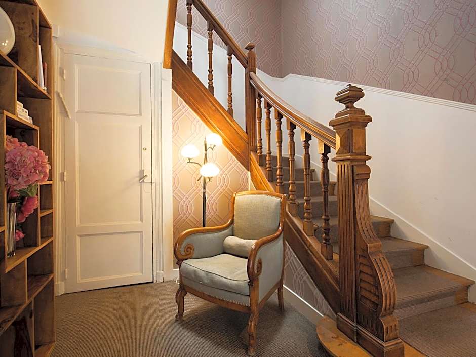 Hotel Des Batignolles