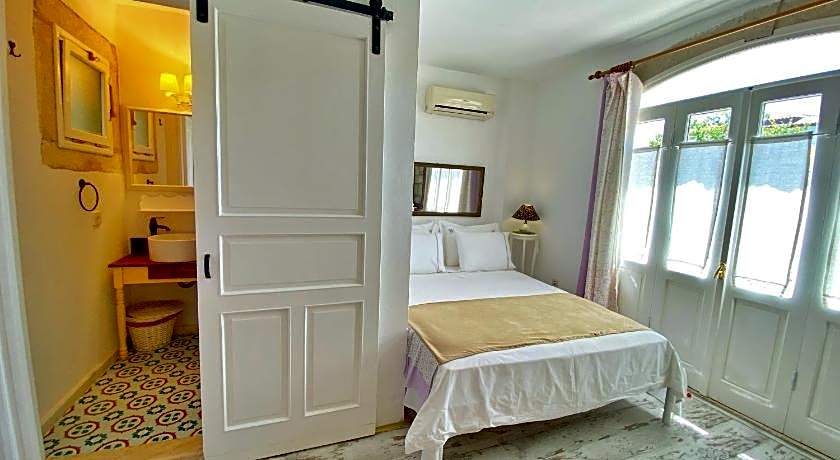 Kesre Hotel
