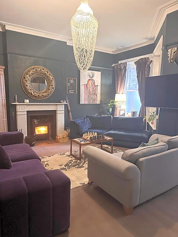 The Boho - 4 min walk to beach & town