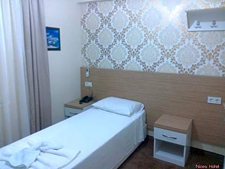 Economy Single Room