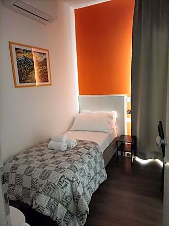 Single Room with Private Bathroom
