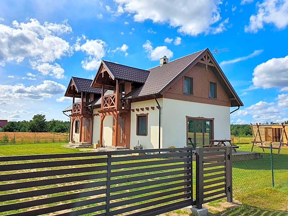 MILOCHÓWKA - dom drewniany bliźniak