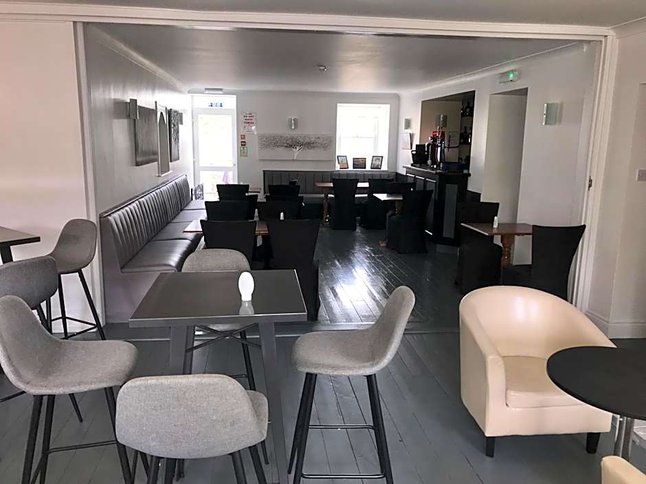 The Maxwell Arms Hotel