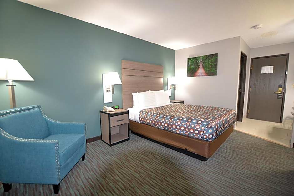 Countryside Inn & Suites Omaha East-Council Bluffs IA