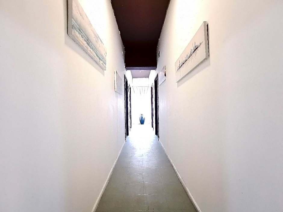 OYO 89398 Doorbellz