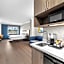 Holiday Inn Express Hotel & Suites Santa Cruz By IHG