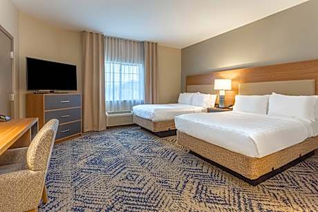 2 Double Beds Studio Suite Non Smoking