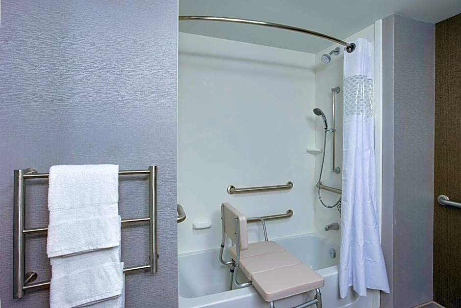 Hampton Inn By Hilton & Suites Philadelphia/Bensalem