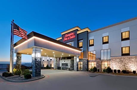 Hampton Inn & Suites Childress