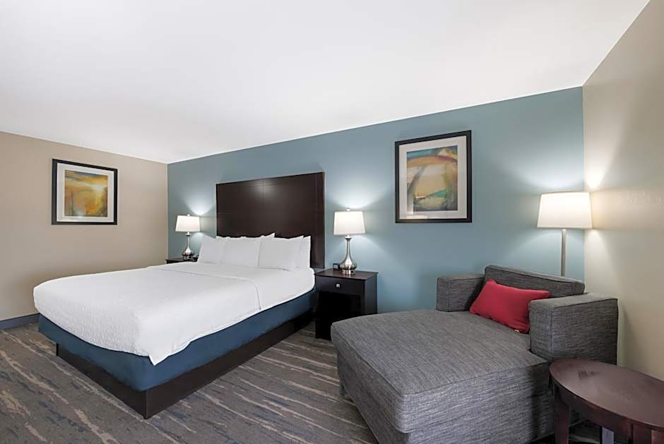 Hampton Inn By Hilton Marshall