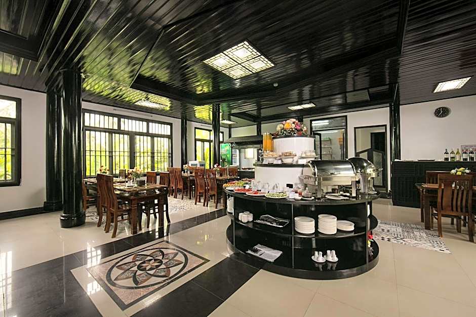 Hoian Nostalgia Hotel & Spa