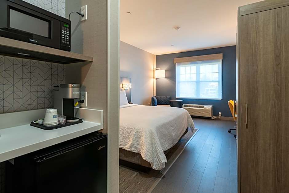 Holiday Inn Express Hotel & Suites Hampton South-Seabrook By IHG